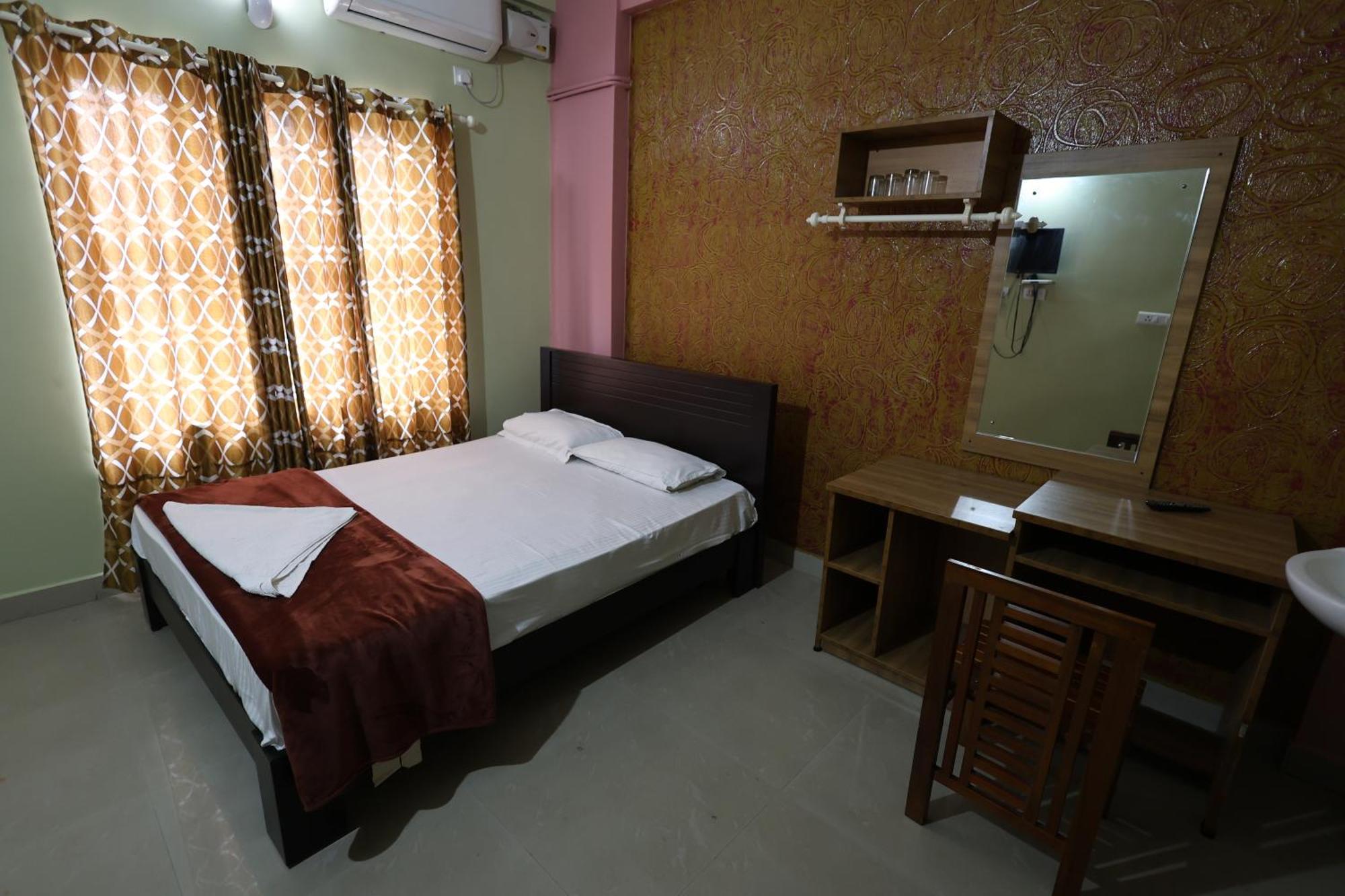 ホテル Wayanad Regal Residency カルペッタ エクステリア 写真